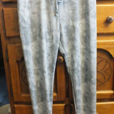 Women's Fashion Nova Leggings  blue Tie Dye Pull On  size Large new w/tags